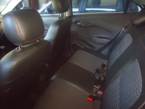 CHEVROLET Onix Hatch 1.4 4P FLEX LTZ, Foto 3