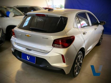 CHEVROLET Onix Hatch 1.0 12V 4P FLEX PREMIER TURBO AUTOMTICO, Foto 4