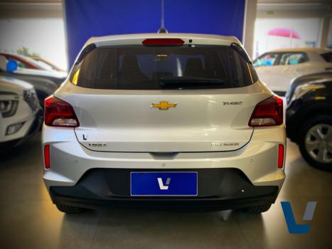 CHEVROLET Onix Hatch 1.0 12V 4P FLEX PREMIER TURBO AUTOMTICO, Foto 5