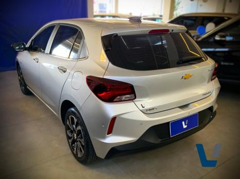 CHEVROLET Onix Hatch 1.0 12V 4P FLEX PREMIER TURBO AUTOMTICO, Foto 6
