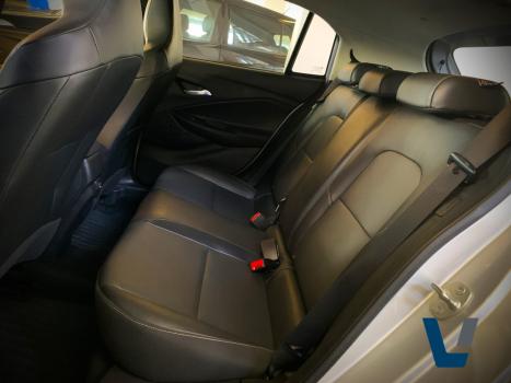 CHEVROLET Onix Hatch 1.0 12V 4P FLEX PREMIER TURBO AUTOMTICO, Foto 10