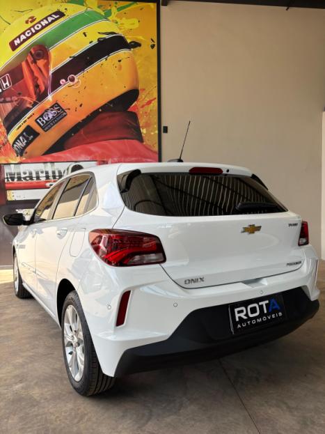 CHEVROLET Onix Hatch 1.0 12V 4P FLEX PREMIER TURBO AUTOMTICO, Foto 5