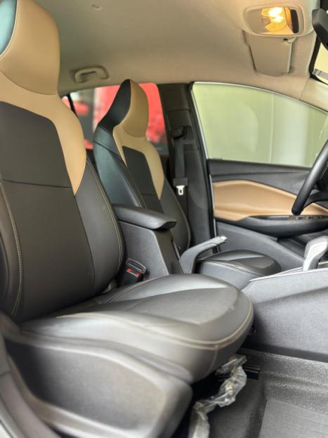 CHEVROLET Onix Hatch 1.0 12V 4P FLEX PREMIER TURBO AUTOMTICO, Foto 14
