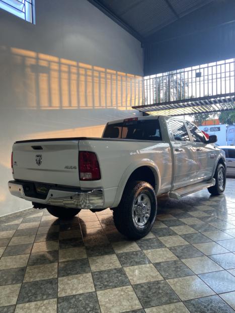 DODGE Ram 6.7 I6 24V 4P 2500 LARAMIE 4X4 TURBODIESEL  AUTOMTICO CABINE DUPLA, Foto 6