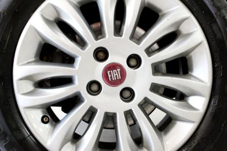 FIAT Idea 1.6 16V 4P FLEX ESSENCE DUALOGIC AUTOMATIZADO, Foto 14