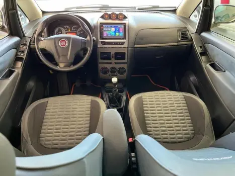 FIAT Idea 1.8 16V 4P ADVENTURE FLEX, Foto 9