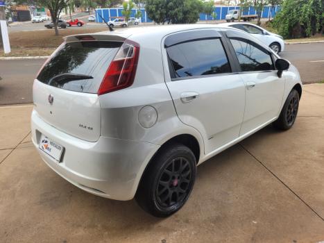 FIAT Punto 1.8 4P HLX FLEX, Foto 6