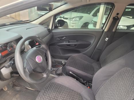 FIAT Punto 1.8 4P HLX FLEX, Foto 7