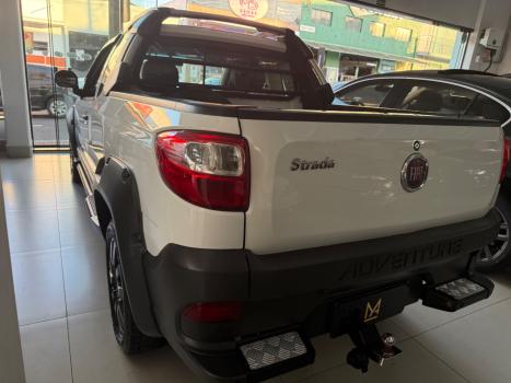 FIAT Strada 1.8 16V FLEX ADVENTURE CABINE ESTENDIDA DUALOGIC AUTOMATIZADO, Foto 3