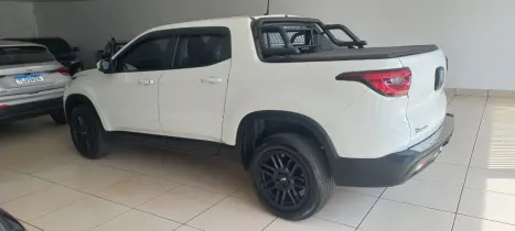 FIAT Toro 1.8 16V FLEX EVO ENDURANCE, Foto 3