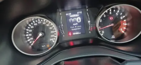 FIAT Toro 1.8 16V FLEX EVO ENDURANCE, Foto 10