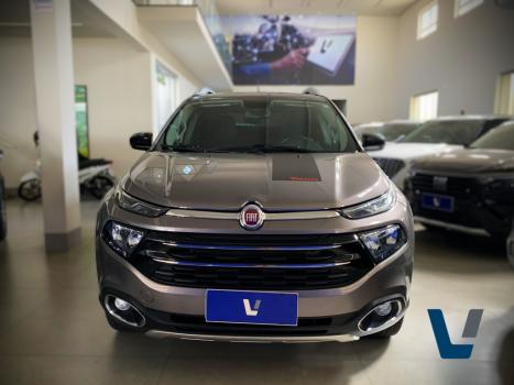 FIAT Toro 2.0 16V 4P VOLCANO 4WD TURBO DIESEL AUTOMTICO, Foto 2