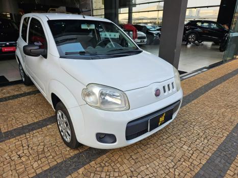 FIAT Uno 1.0 4P FLEX EVO VIVACE CELEBRATION, Foto 2