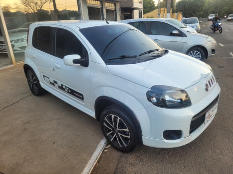 FIAT Uno 1.4 4P FLEX SPORTING, Foto 2