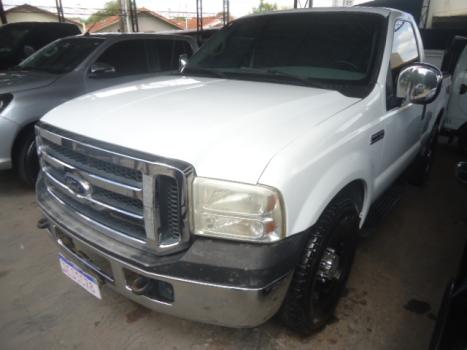 FORD F-250 3.9 XLT CABINE SIMPLES DIESEL, Foto 2