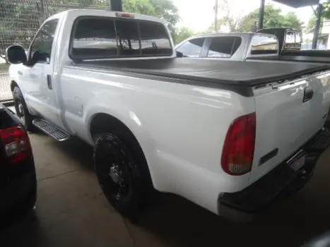 FORD F-250 3.9 XLT CABINE SIMPLES DIESEL, Foto 5