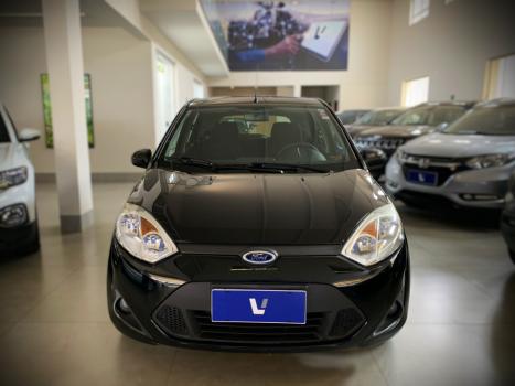 FORD Fiesta Hatch 1.6, Foto 2