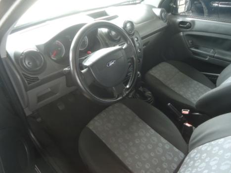 FORD Fiesta Hatch 1.0 4P FLEX, Foto 3