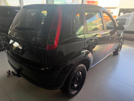 FORD Fiesta Hatch 1.6, Foto 4