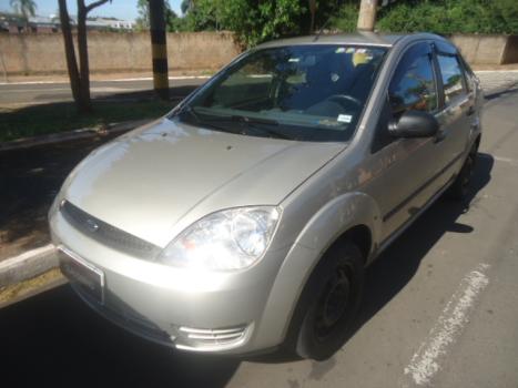 FORD Fiesta Sedan 1.6 4P FLEX, Foto 2