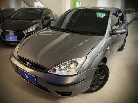 FORD Focus Hatch 1.6 4P, Foto 1