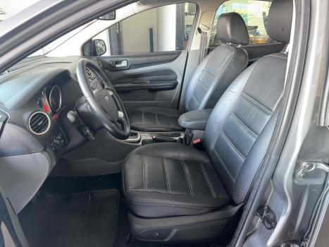 FORD Focus Hatch 2.0 16V 4P TITANIUM FLEX, Foto 6
