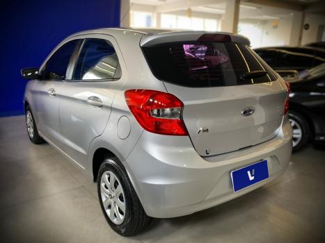 FORD Ka Hatch 1.5 12V 4P TI-VCT SE FLEX, Foto 6