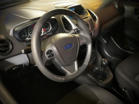 FORD Ka Hatch 1.5 12V 4P TI-VCT SE FLEX, Foto 9