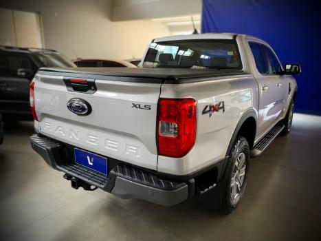 FORD Ranger 3.0 V6 24V 4X4 XLS TURBO DIESEL CABINE DUPLA AUTOMTICO, Foto 4