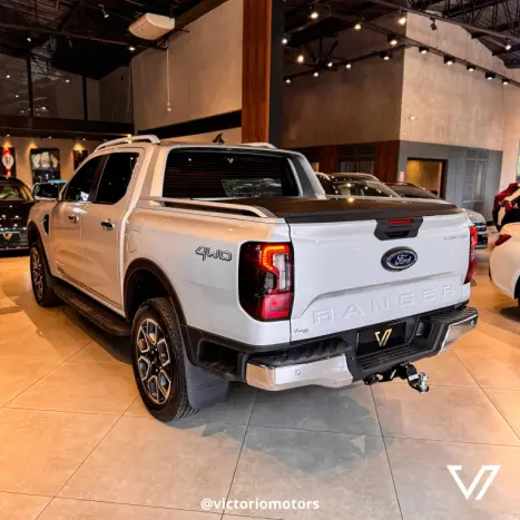 FORD Ranger 3.0 V6 4X4 LIMITED PLUS TURBO DIESEL CABINE DUPLA AUTOMTICO, Foto 18