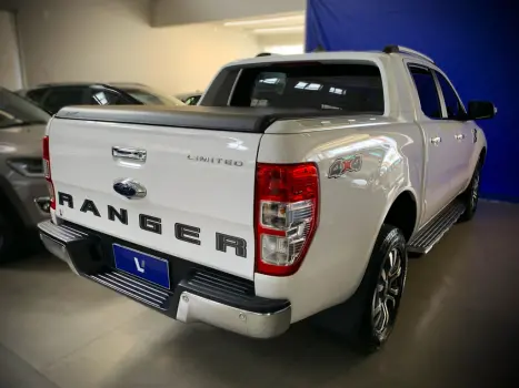 FORD Ranger 3.2 20V CABINE DUPLA 4X4 LIMITED TURBO DIESEL AUTOMTICO, Foto 4