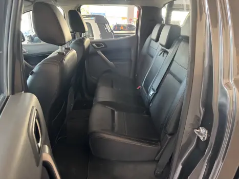 FORD Ranger 3.2 20V XLT 4X4 CABINE DUPLA TURBO DIESEL AUTOMTICO, Foto 7