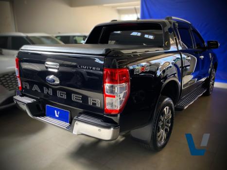 FORD Ranger 3.2 20V CABINE DUPLA 4X4 LIMITED TURBO DIESEL AUTOMTICO, Foto 4
