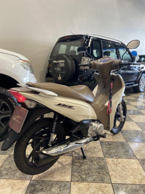 HONDA Biz 125 ES, Foto 3