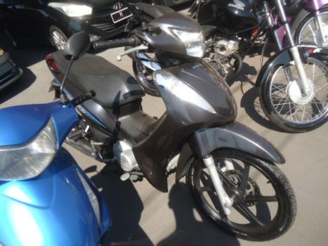 HONDA Biz 125 EX, Foto 3