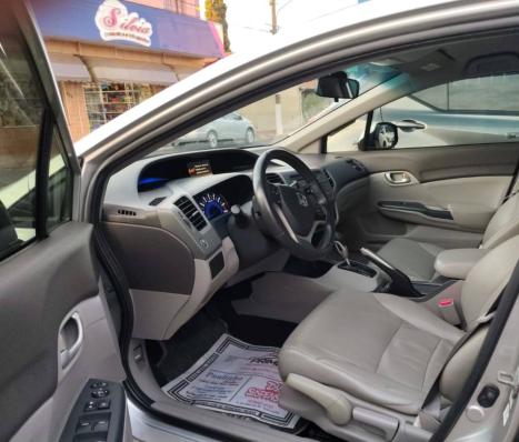 HONDA Civic 1.8 16V 4P FLEX LXS AUTOMTICO, Foto 8