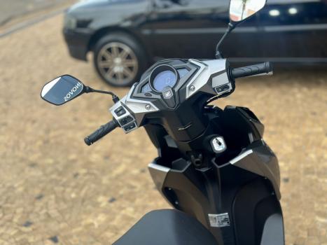 HONDA Elite 125 , Foto 2