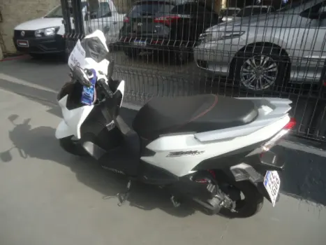 HONDA Elite 125 , Foto 3