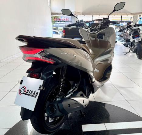 HONDA PCX 150 DLX, Foto 3