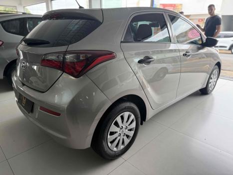HYUNDAI HB 20 Hatch 1.0 12V 4P FLEX UNIQUE, Foto 3