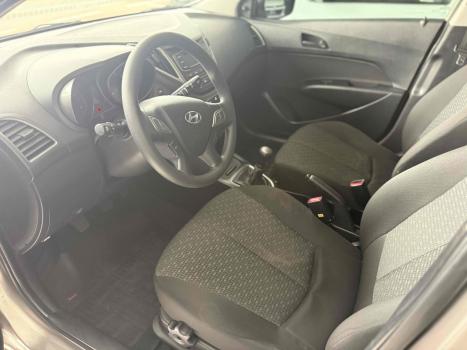 HYUNDAI HB 20 Hatch 1.0 12V 4P FLEX UNIQUE, Foto 5