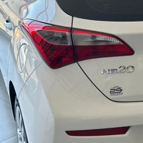 HYUNDAI HB 20 Hatch 1.6 16V 4P FLEX COMFORT PLUS, Foto 8