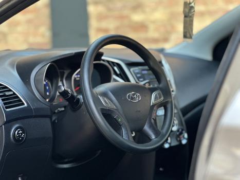 HYUNDAI HB 20 Hatch 1.6 16V 4P FLEX COMFORT PLUS, Foto 4