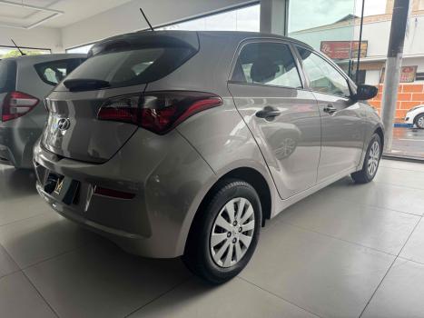 HYUNDAI HB 20 Hatch 1.0 12V 4P FLEX UNIQUE, Foto 3