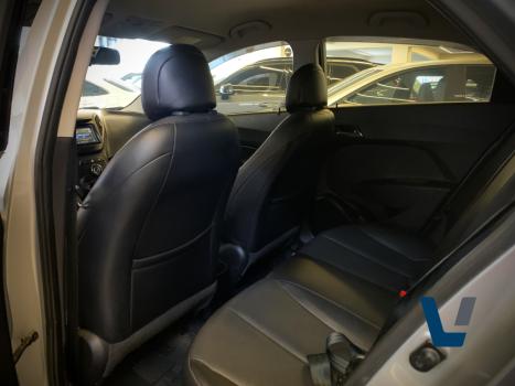 HYUNDAI HB 20 Hatch X 1.6 16V 4P PREMIUM FLEX AUTOMTICO, Foto 12