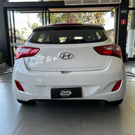 HYUNDAI I30 1.8 16V 4P, Foto 3