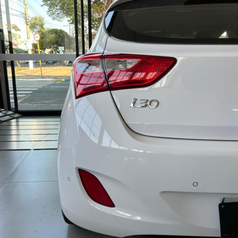 HYUNDAI I30 1.8 16V 4P, Foto 9