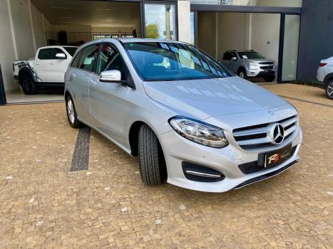 MERCEDES-BENZ B 200 1.6 4P TURBO AUTOMTICO, Foto 3