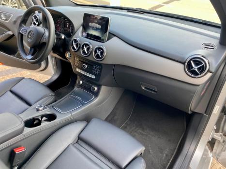 MERCEDES-BENZ B 200 1.6 4P TURBO AUTOMTICO, Foto 11