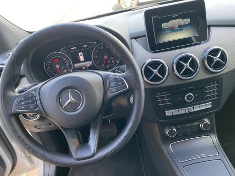 MERCEDES-BENZ B 200 1.6 4P TURBO AUTOMTICO, Foto 12